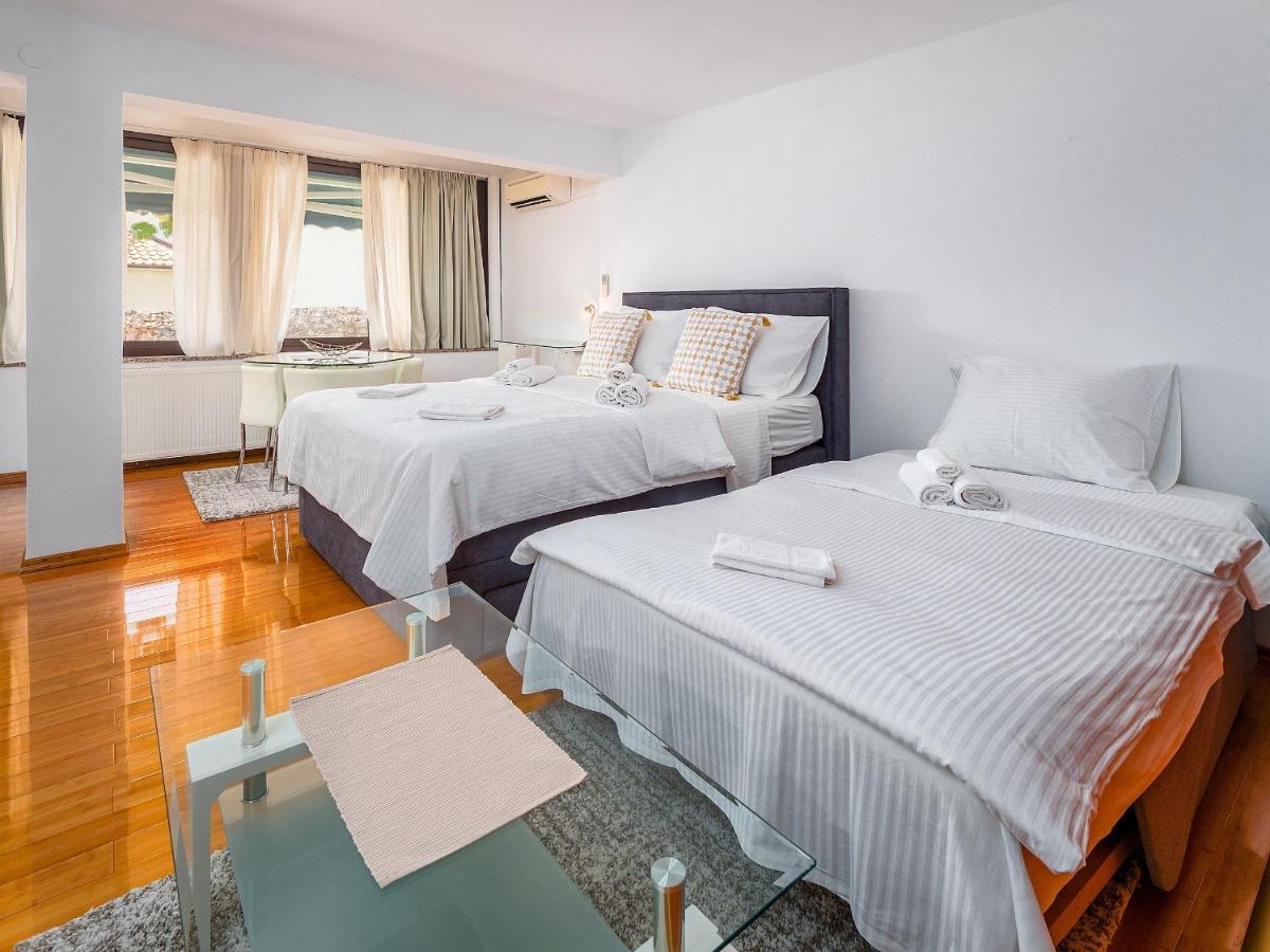 Studio Apartment "Kalina" 550 M From Sea Rijeka Ngoại thất bức ảnh